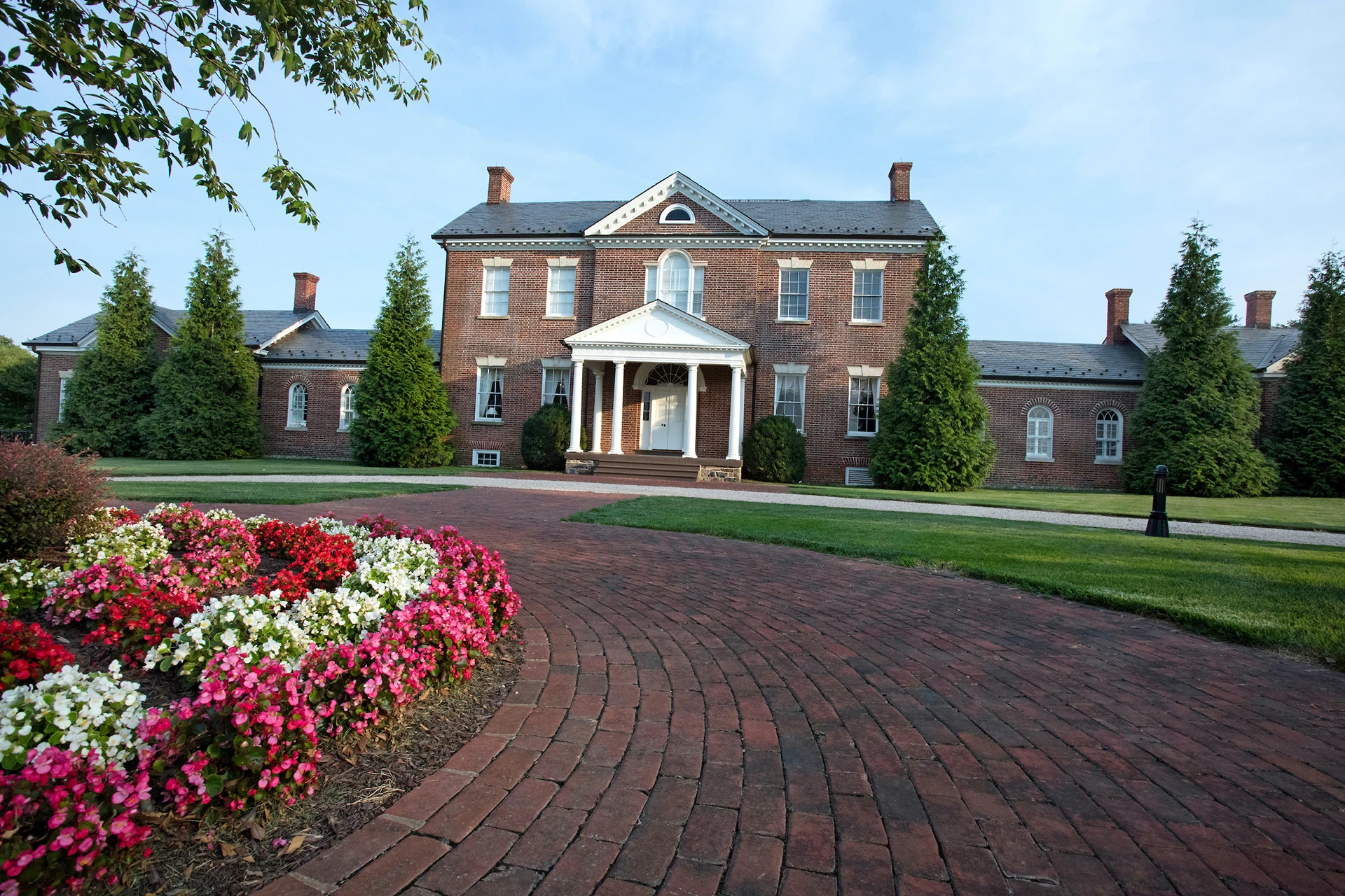 Belmont Country Club - Clubhouse Entrance