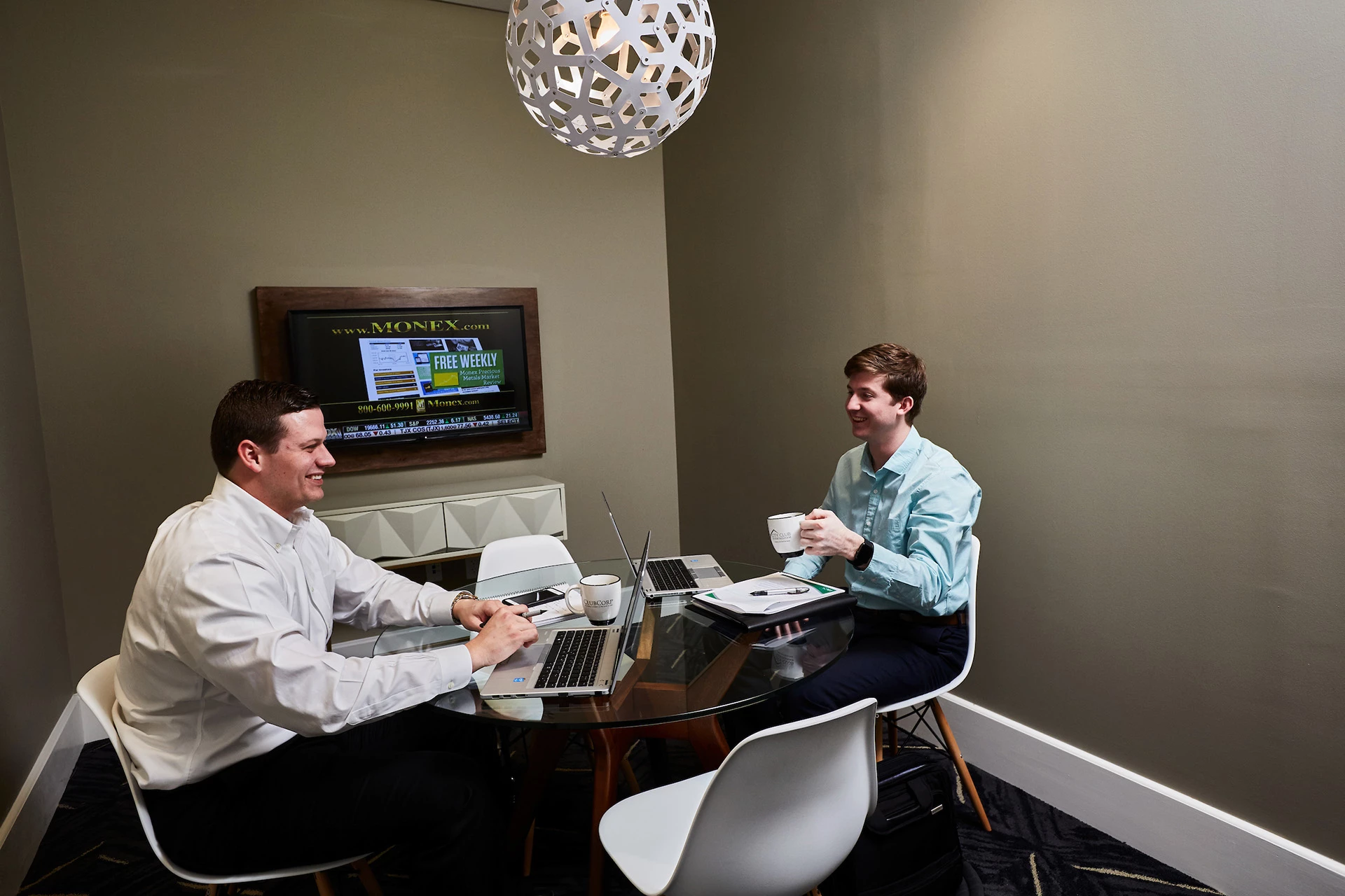 City Club Birmingham - Members in the Touchdown Room