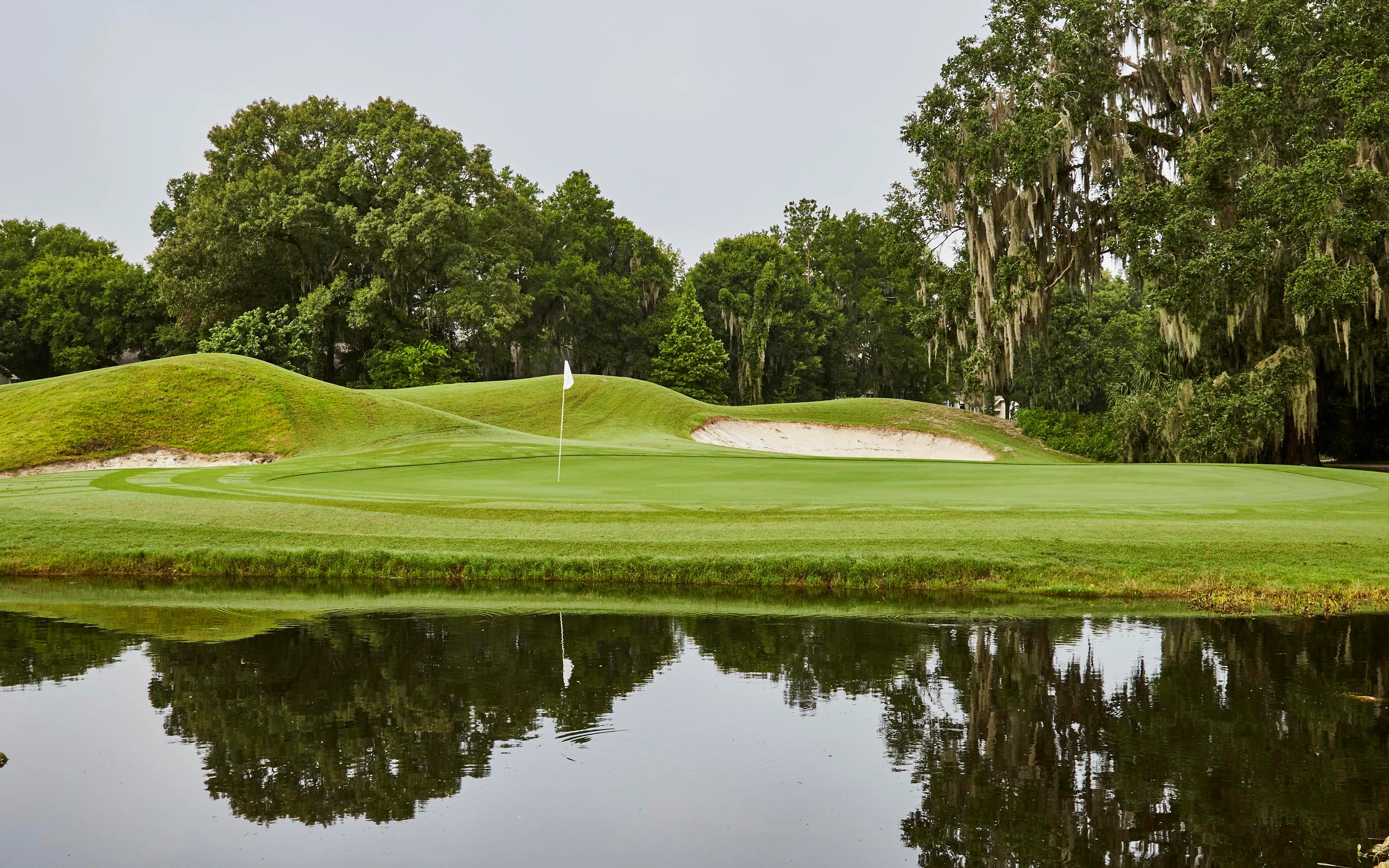 Hawkstone Country Club - Golf Course Hole #10