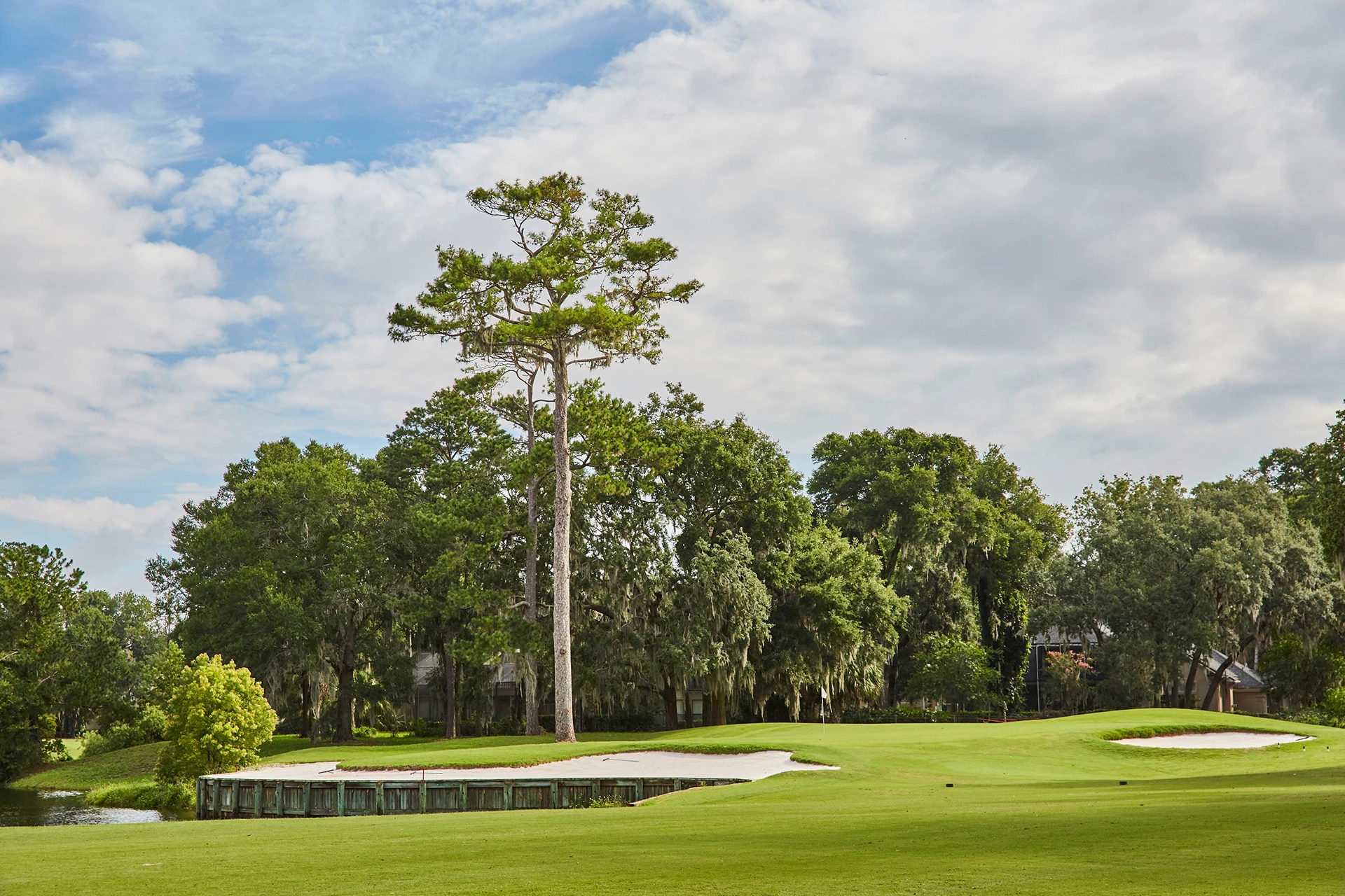 Queen's Harbour Yacht & Country Club - Golf Course Hole #11