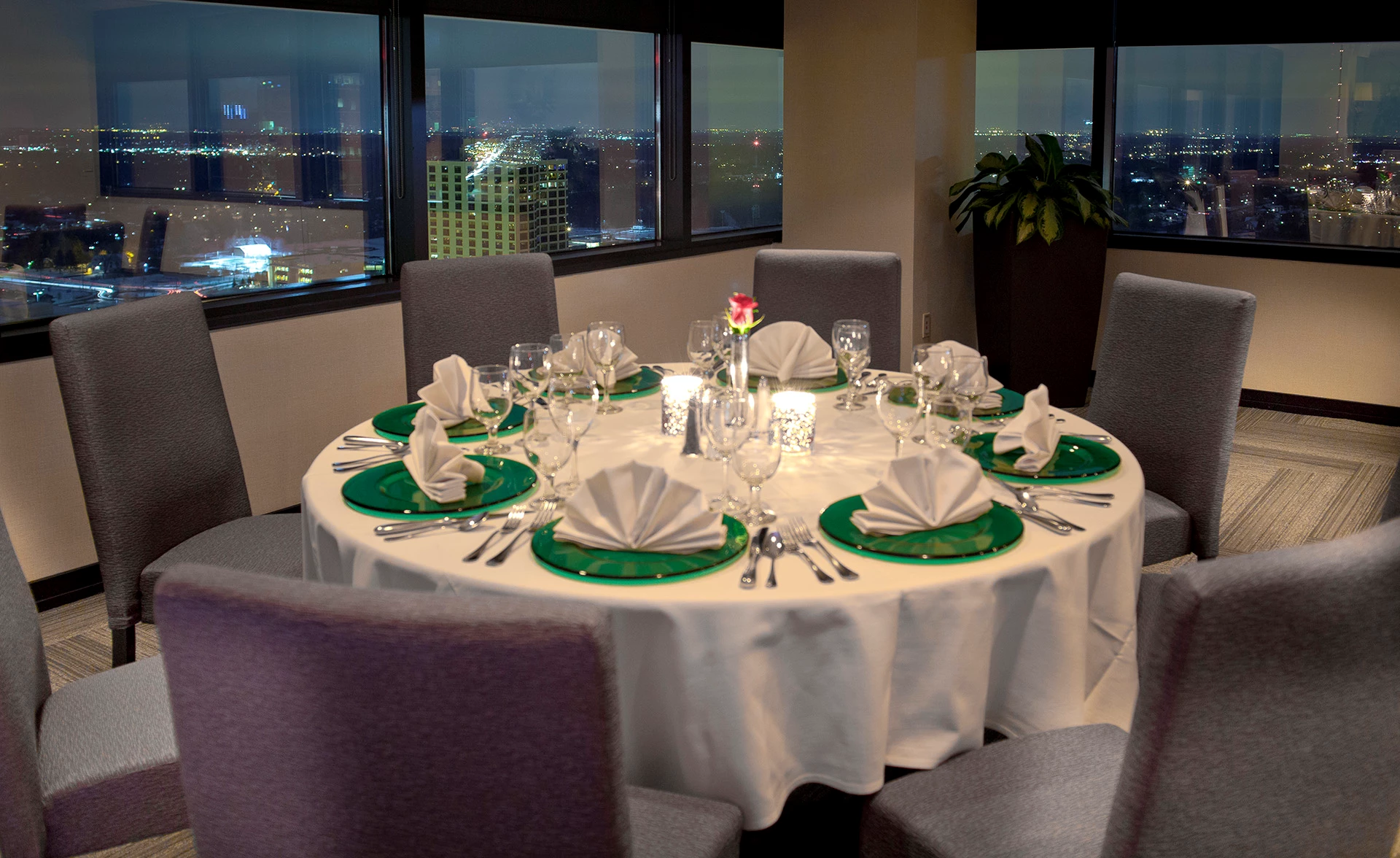 Skyline Club - Southfield - Private Event Table